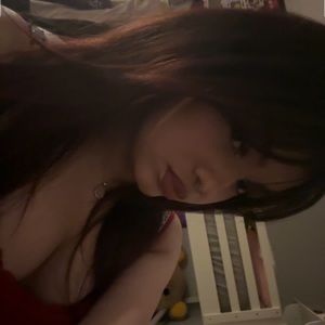 Meet your Posher, Lia c: